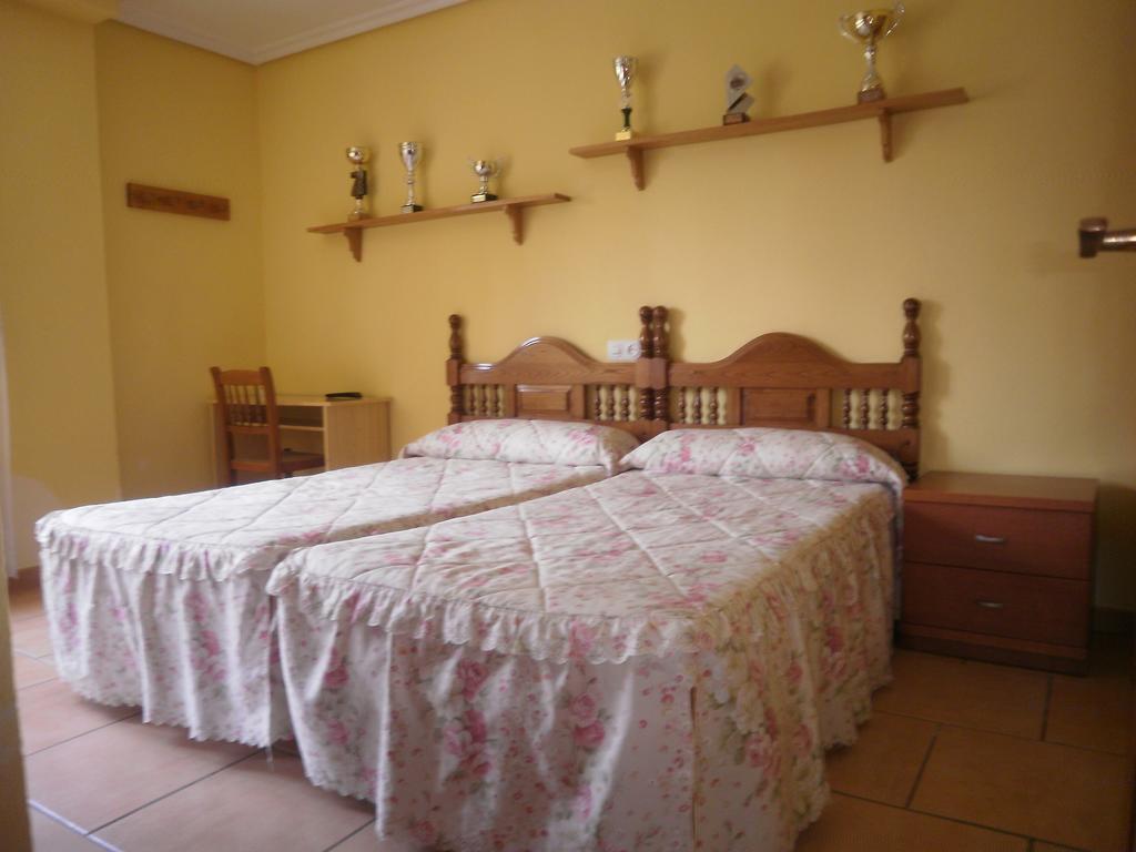 Pension Galimar San Vicente De La Barquera Phòng bức ảnh